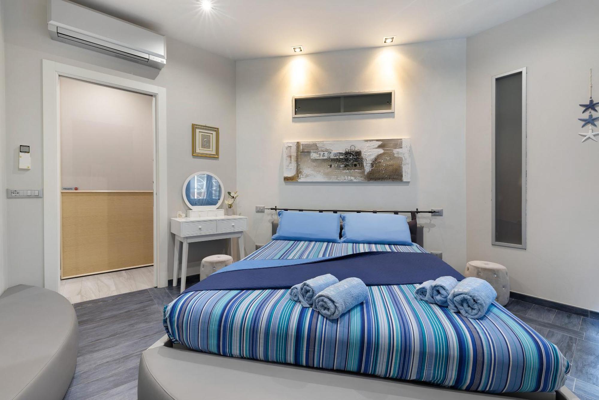 Perla Marina * Savona